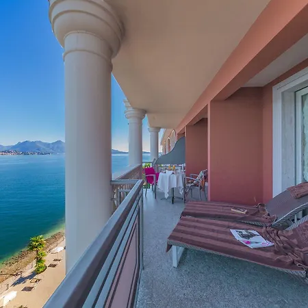 Splendid 4* Бавено