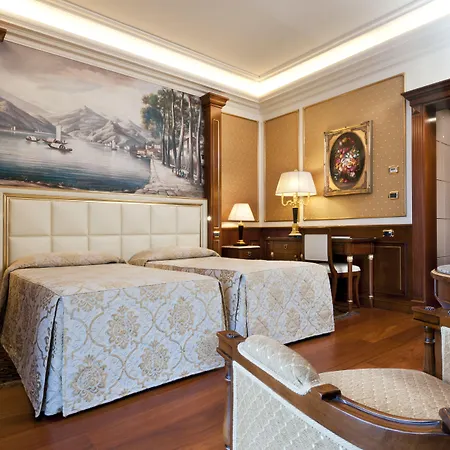 Splendid Szálloda Baveno