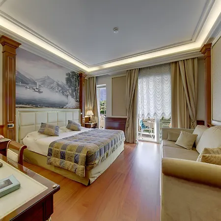 Splendid Szálloda 4*