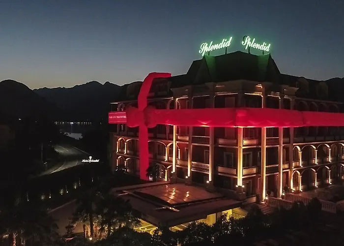 سبلنديد فندق 4*