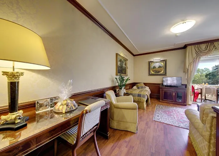 سبلنديد فندق 4*